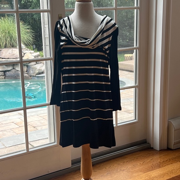 White House Black Market Dresses & Skirts - NWT White House Black Market Cowl Neck Dress Women's size L